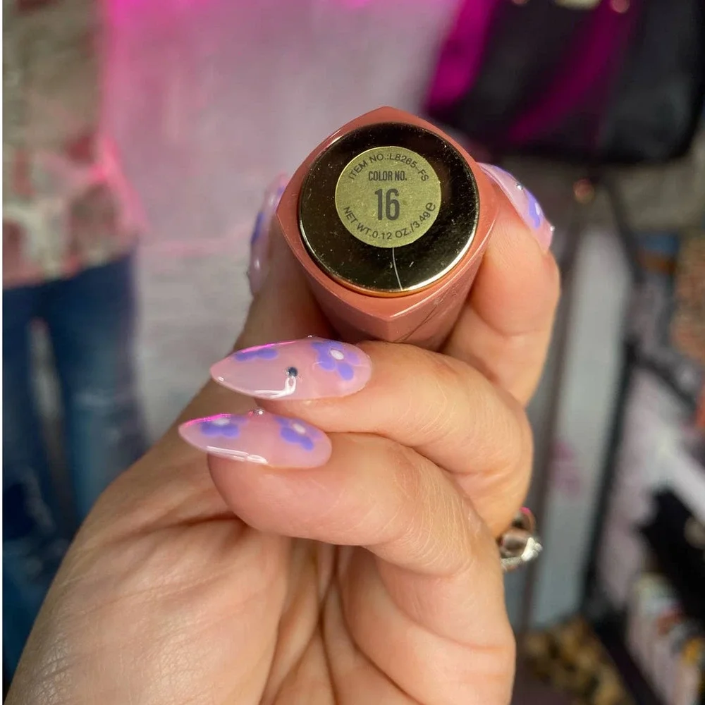 LAST ONE - NEW Click Bullet Nude Matte Lipstick by Romantic Beauty #16